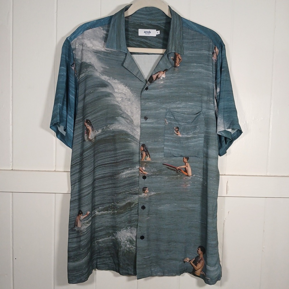 Arrels Barcelona Mens Wave Swimmer Print Eco Viscose Camp Shirt Blue Teal Size M